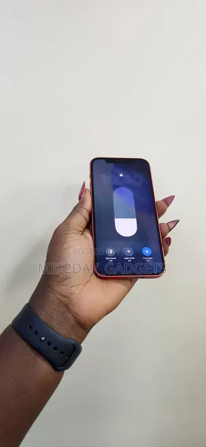 Apple iPhone 12 64 GB Red