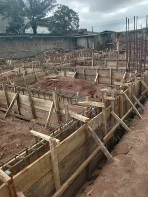 3bdrm Block of Flats in Secured Street Ojodu, Ikeja for sale