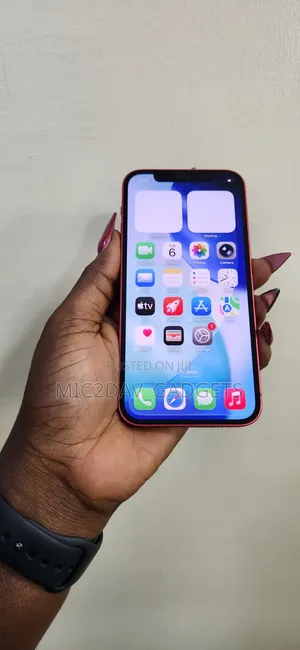 Apple iPhone 12 64 GB Red