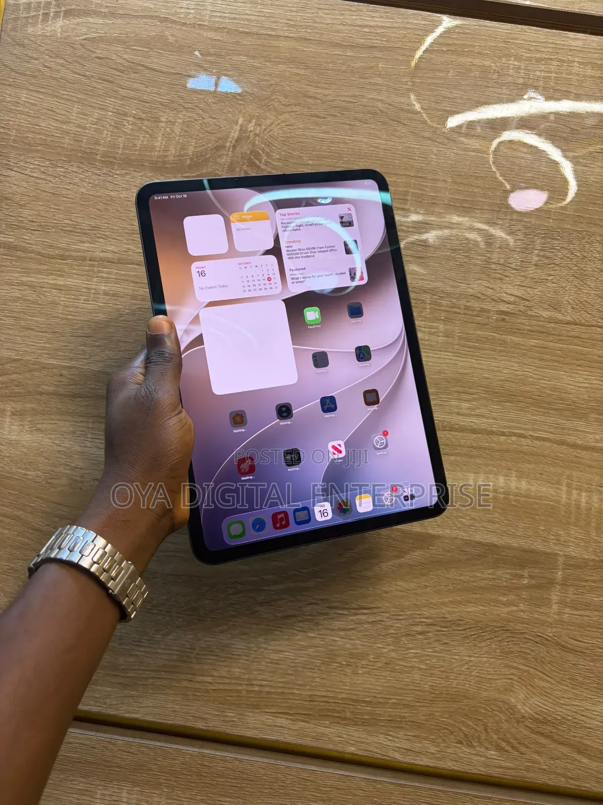 Apple iPad (2025) 256 GB Black