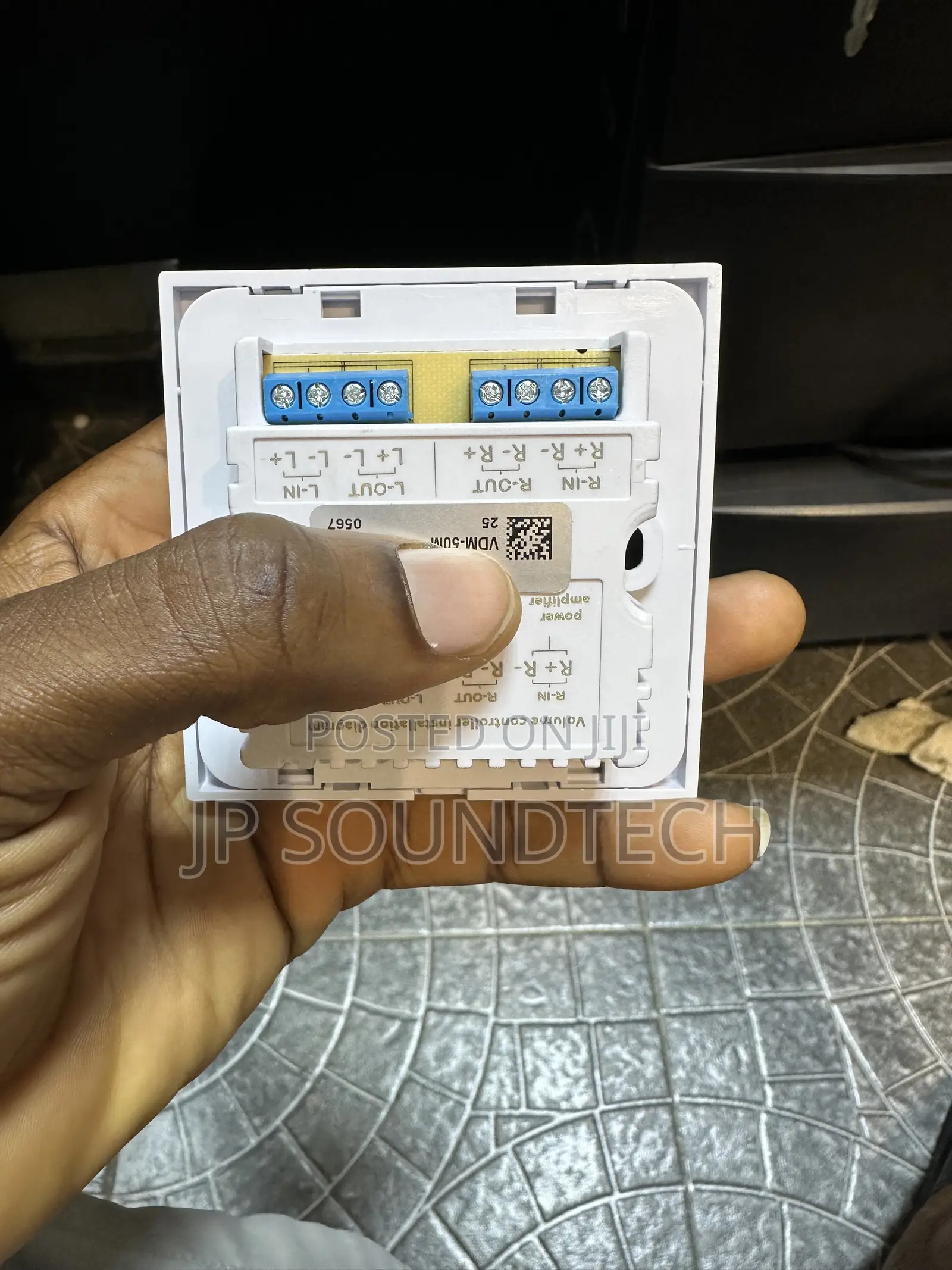 2-Channel Volume Control