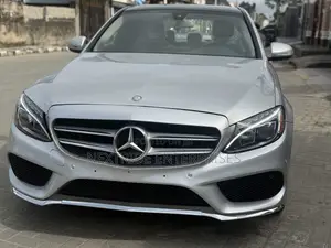 Mercedes-Benz C300 2015 Silver