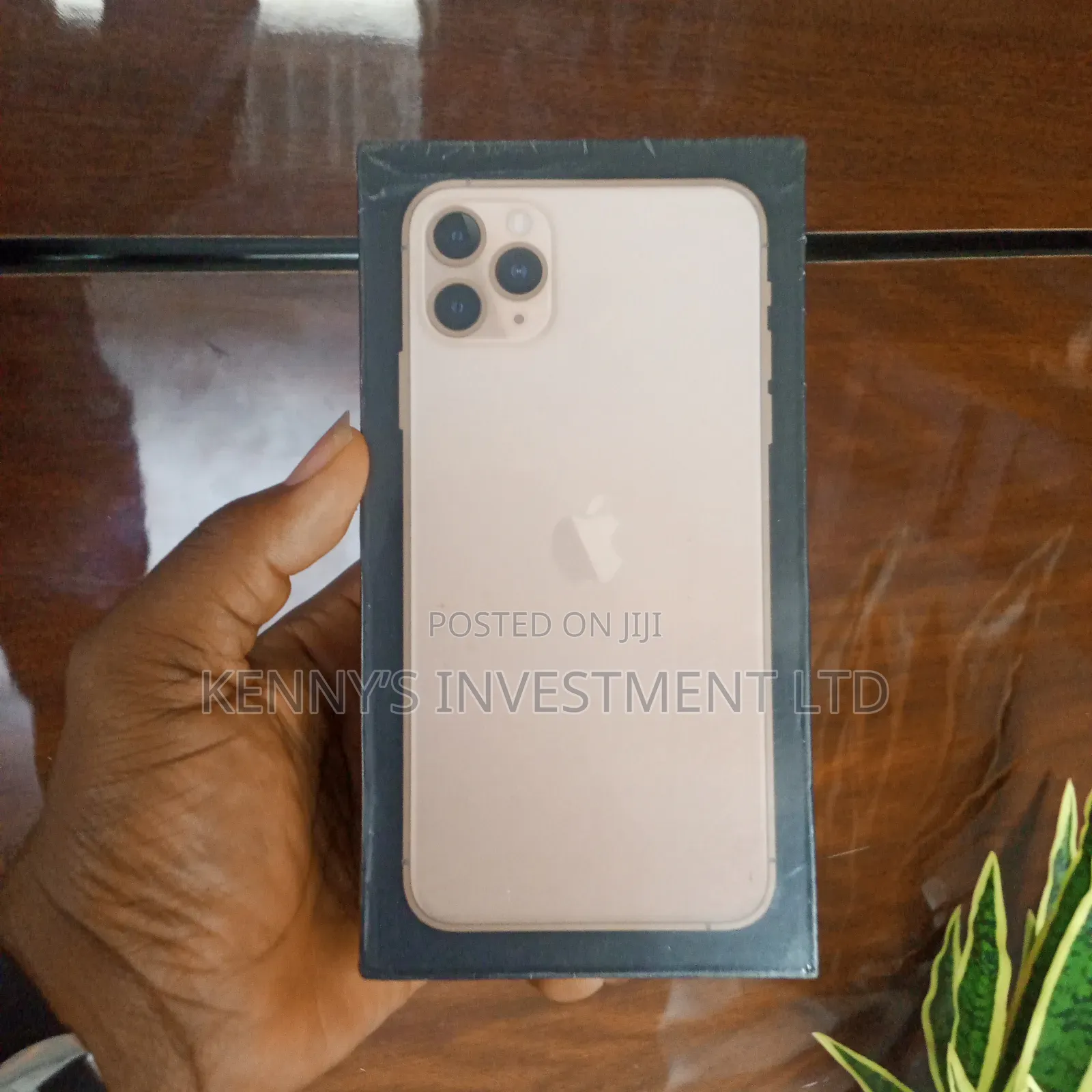 New Apple iPhone 11 Pro Max 256 GB Silver