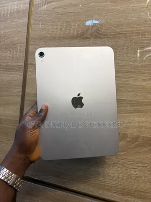 Apple iPad (2025) 128 GB Silver