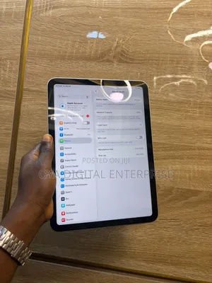 Apple iPad (2025) 128 GB Silver
