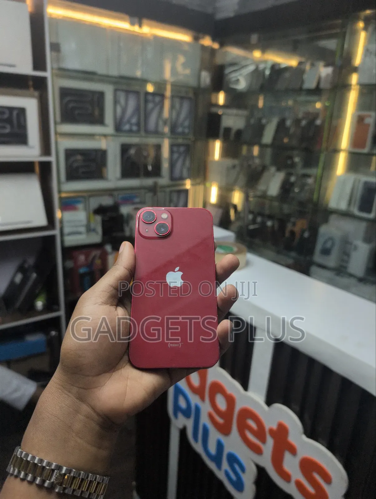 Apple iPhone 13 128 GB Red