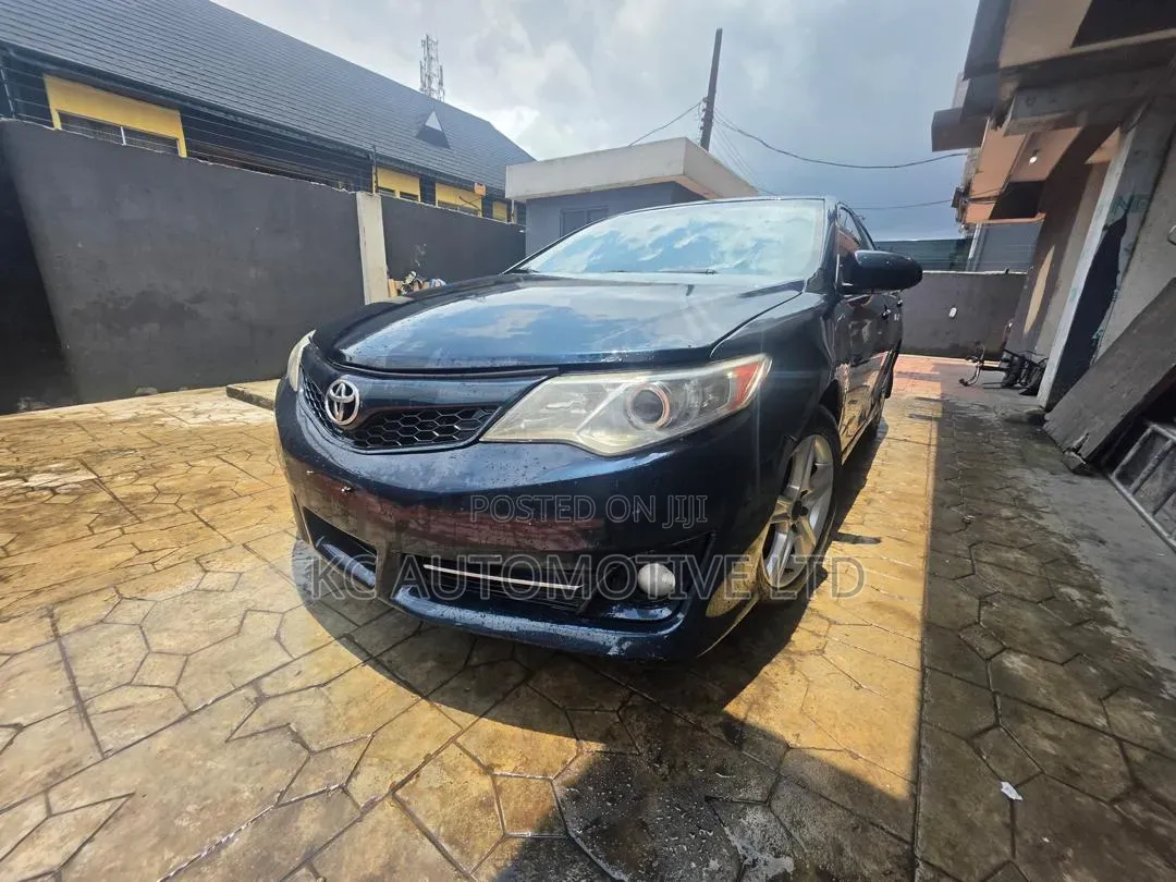 Toyota Camry 2014 Black