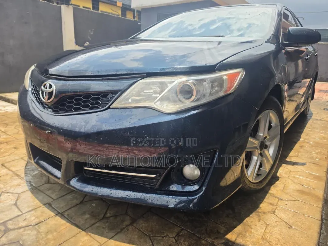 Toyota Camry 2014 Black