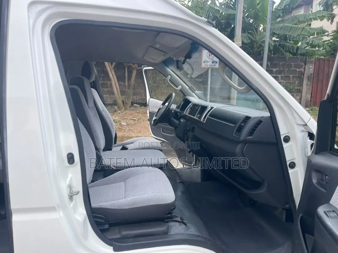 Toyota Lite-Ace 2019 White