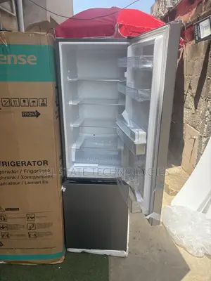 Hisense RD-35DCB Two-Door Refrigerator With Built-in Dispenser