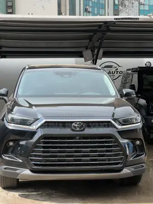 New Toyota Grand Highlander Platinum AWD 2026 Black