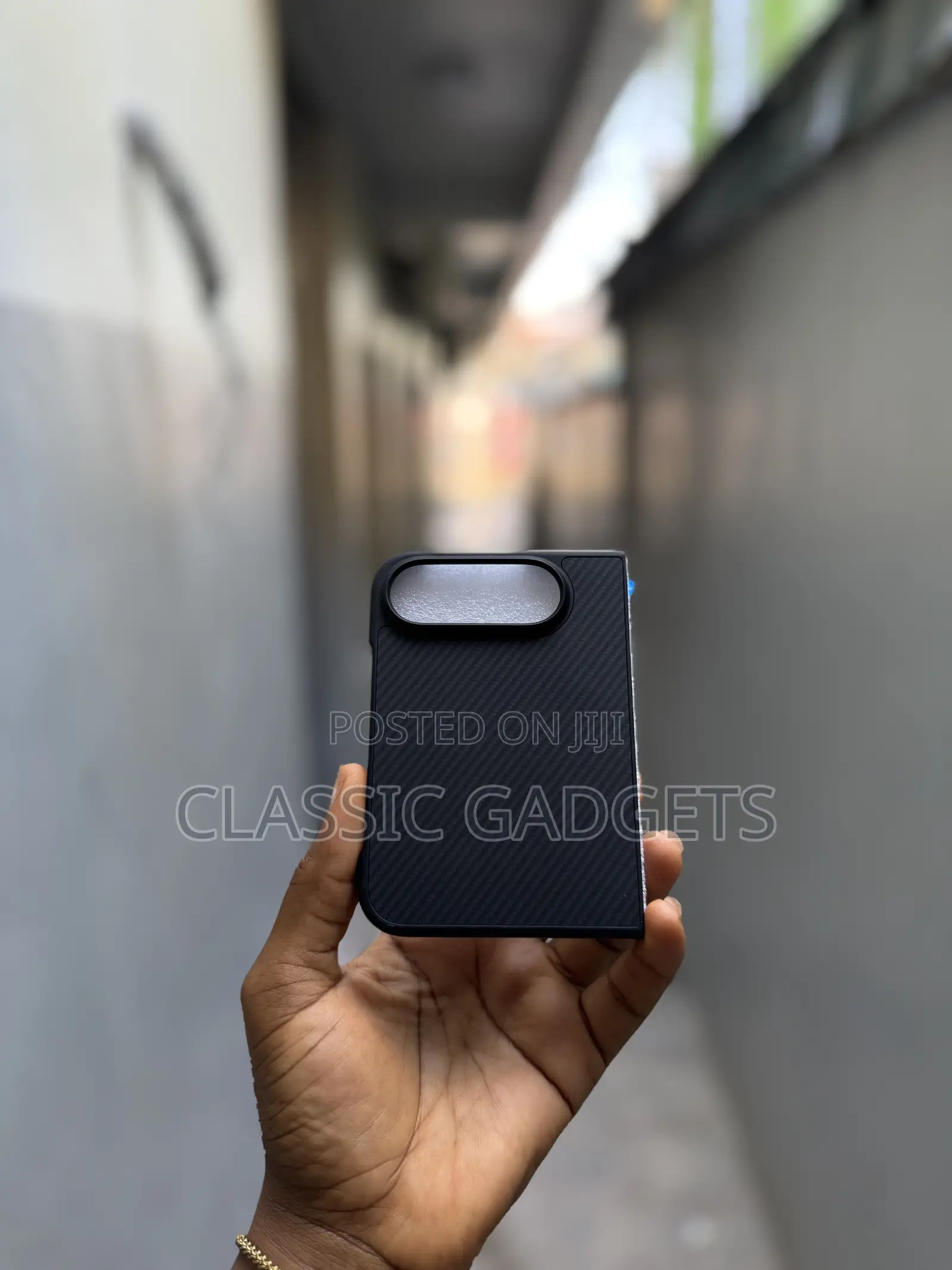 Solid Kevlar Case With Screen Protector for iPhone Duo