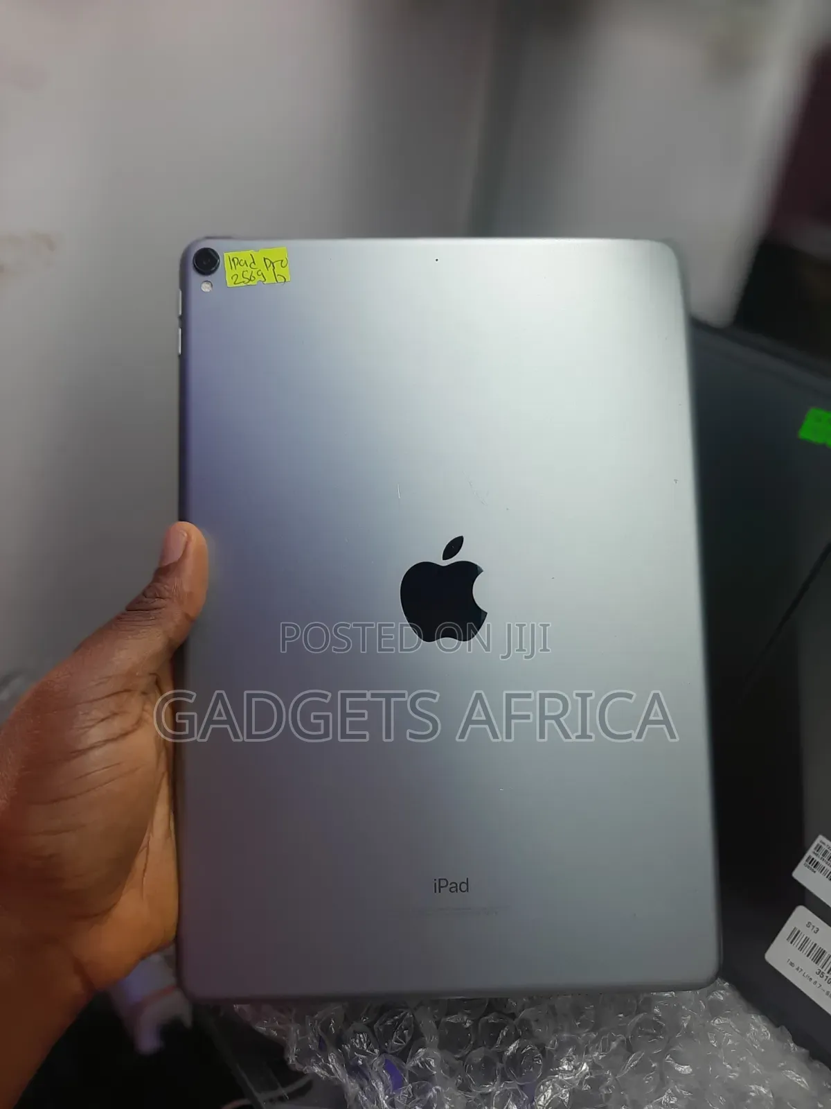 Apple iPad Pro 10.5 (2017) 256 GB Gray