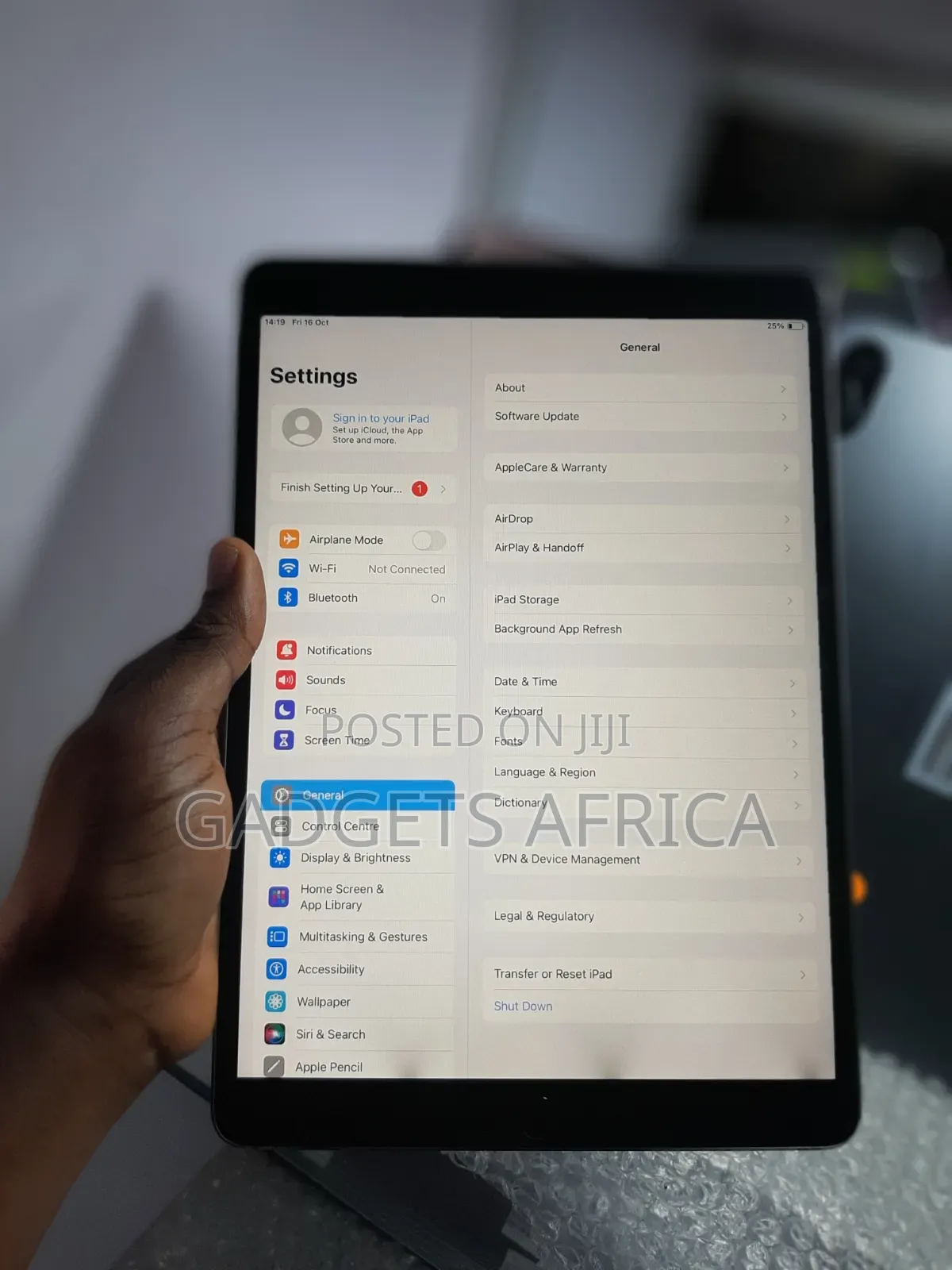 Apple iPad Pro 10.5 (2017) 256 GB Gray