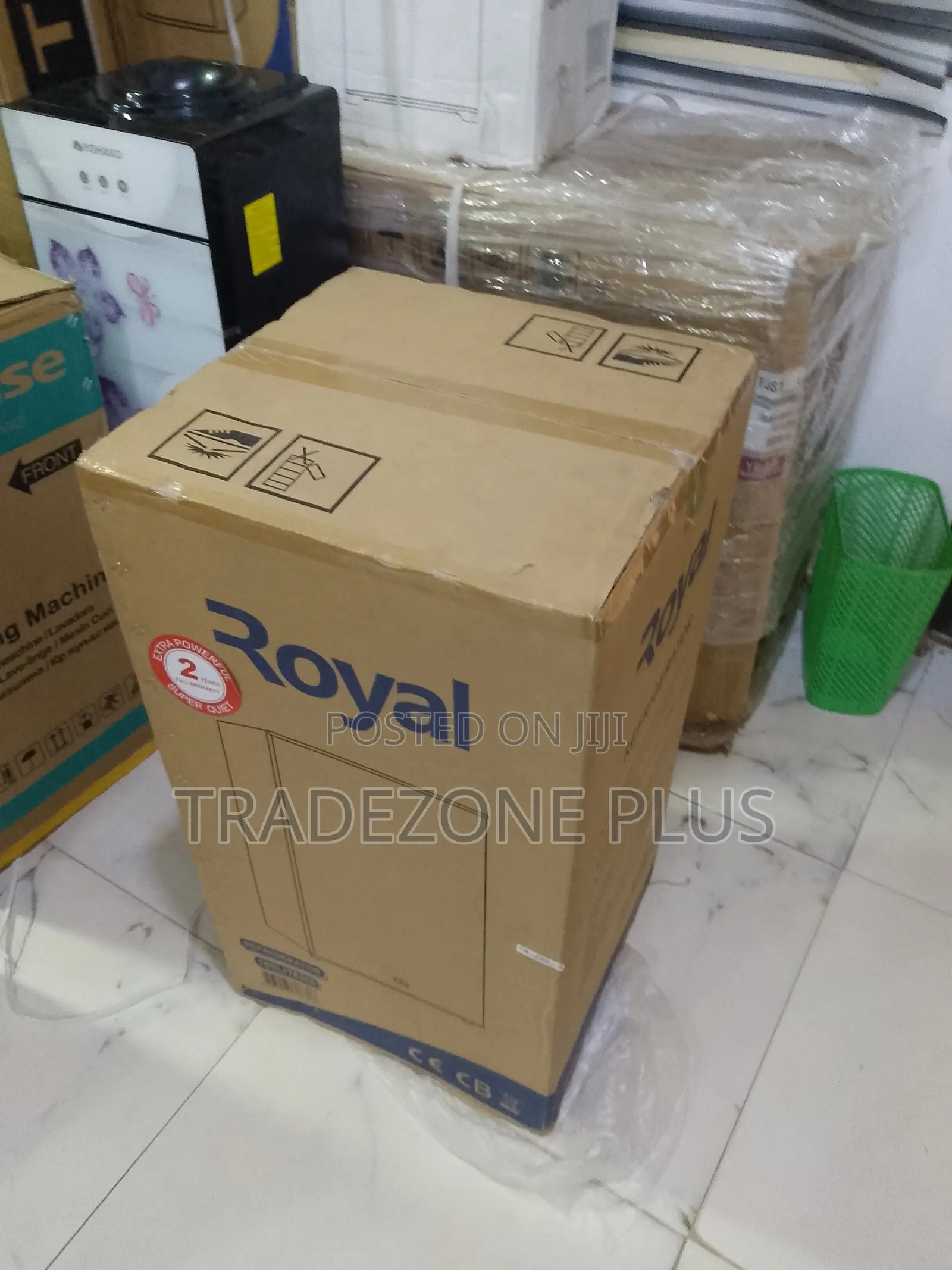 Royal Refrigerator 105L Capacity for Everyday Cooling Needs