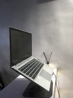 Laptop HP EliteBook 840 G8 8GB Intel Core i5 SSD 256GB