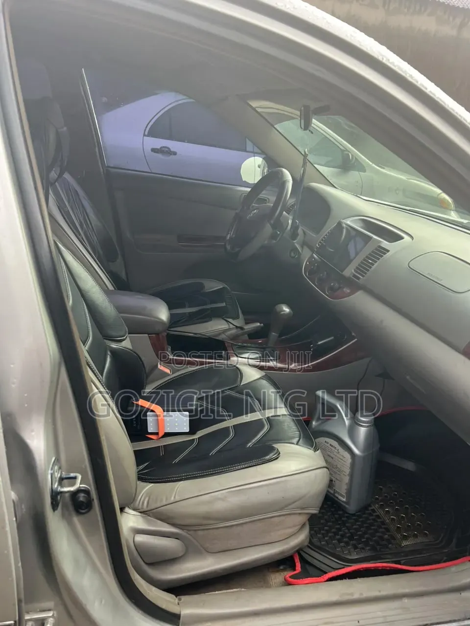 Toyota Camry 2004 Silver