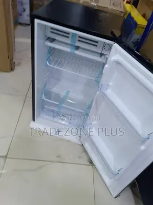 Your Everyday Cooling Solution – Royal 105L Fridge