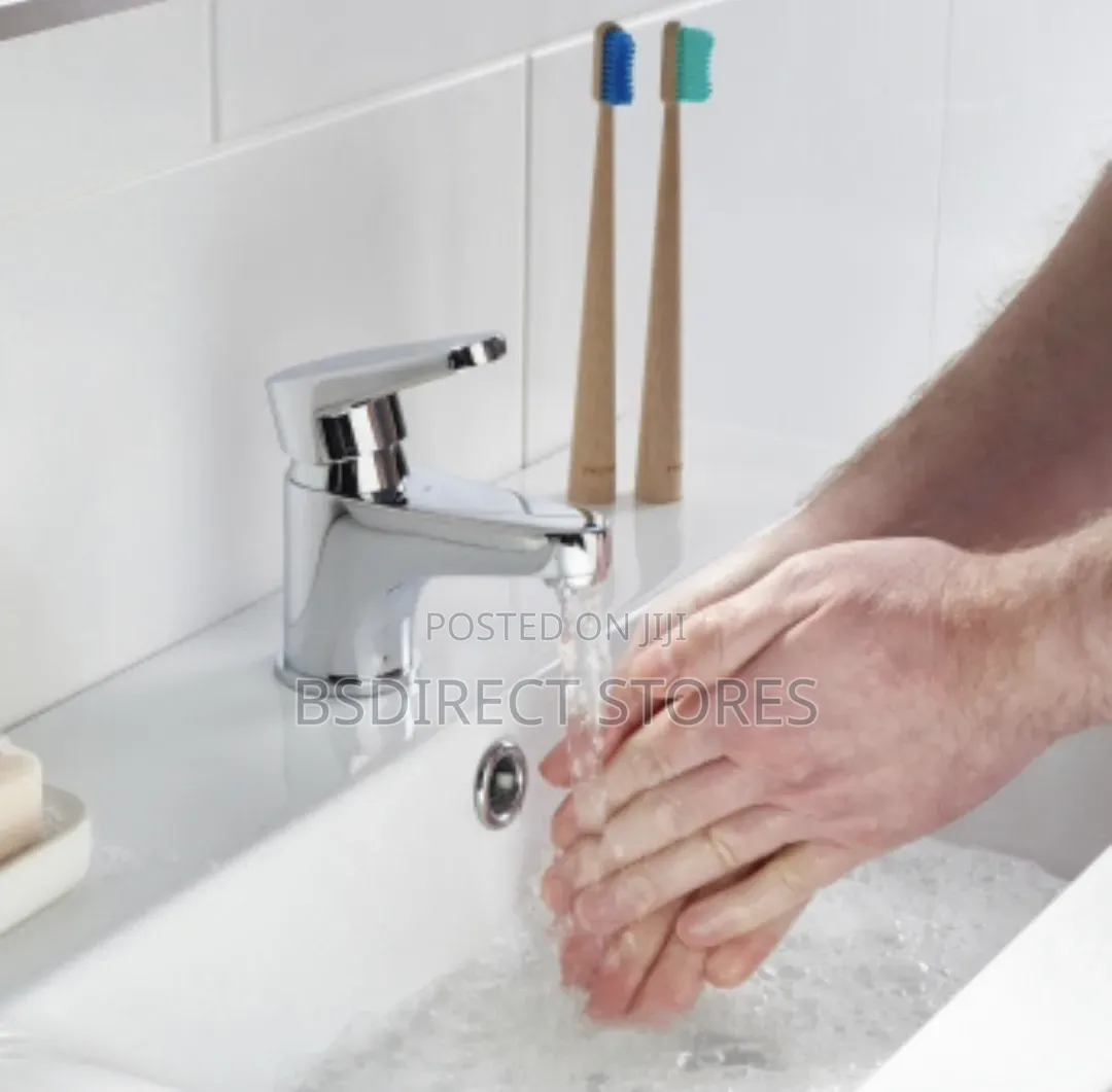 Bristan Quest Basin Mixer Tap With Clicker Waste