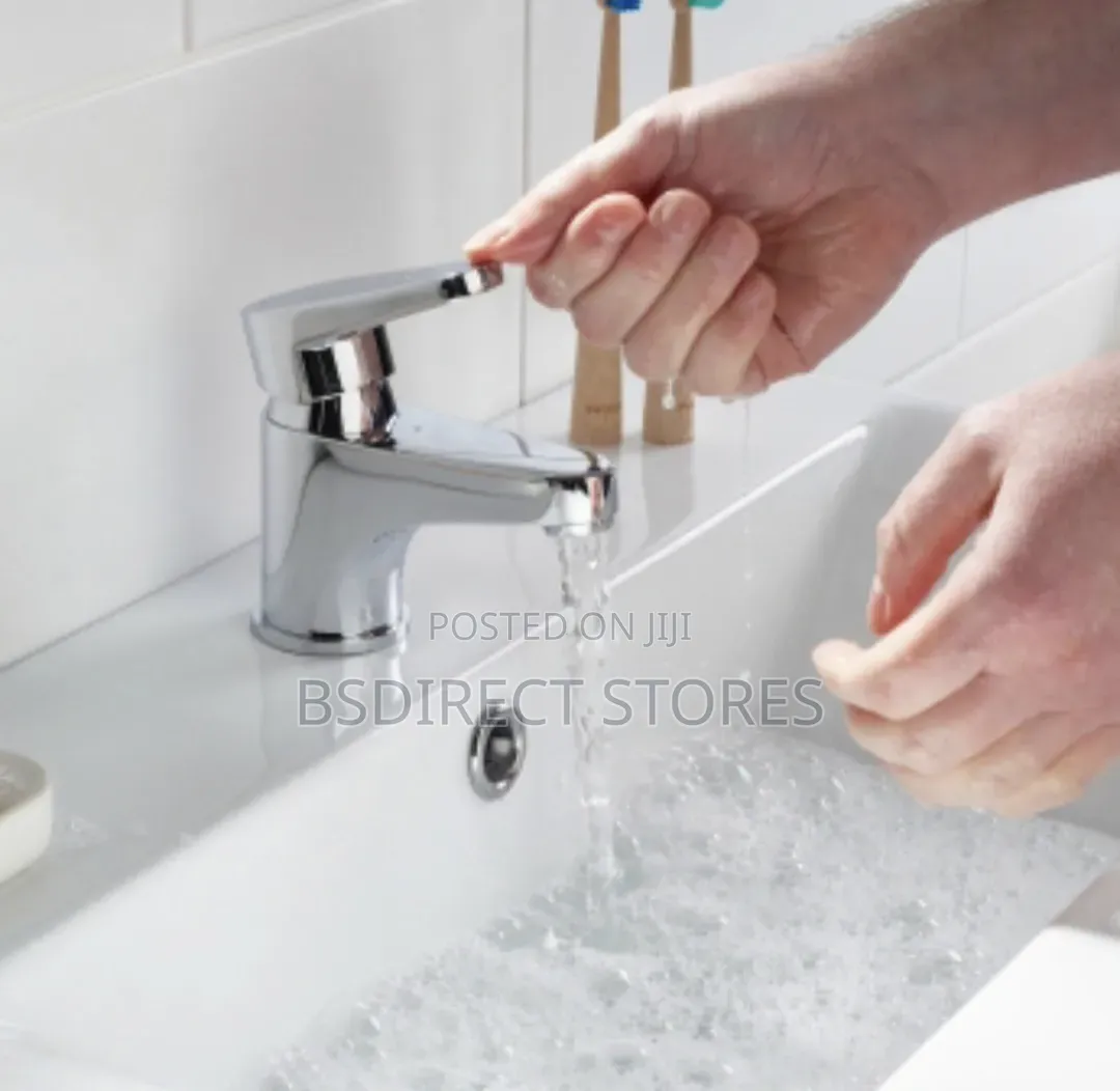 Bristan Quest Basin Mixer Tap With Clicker Waste