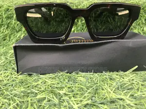Luxury Unisex Geometric Sunglasses – Black