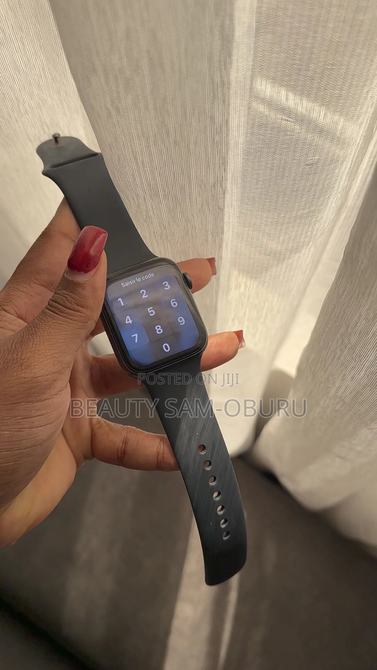 Apple Watch SE, Fully Functional, for Sale