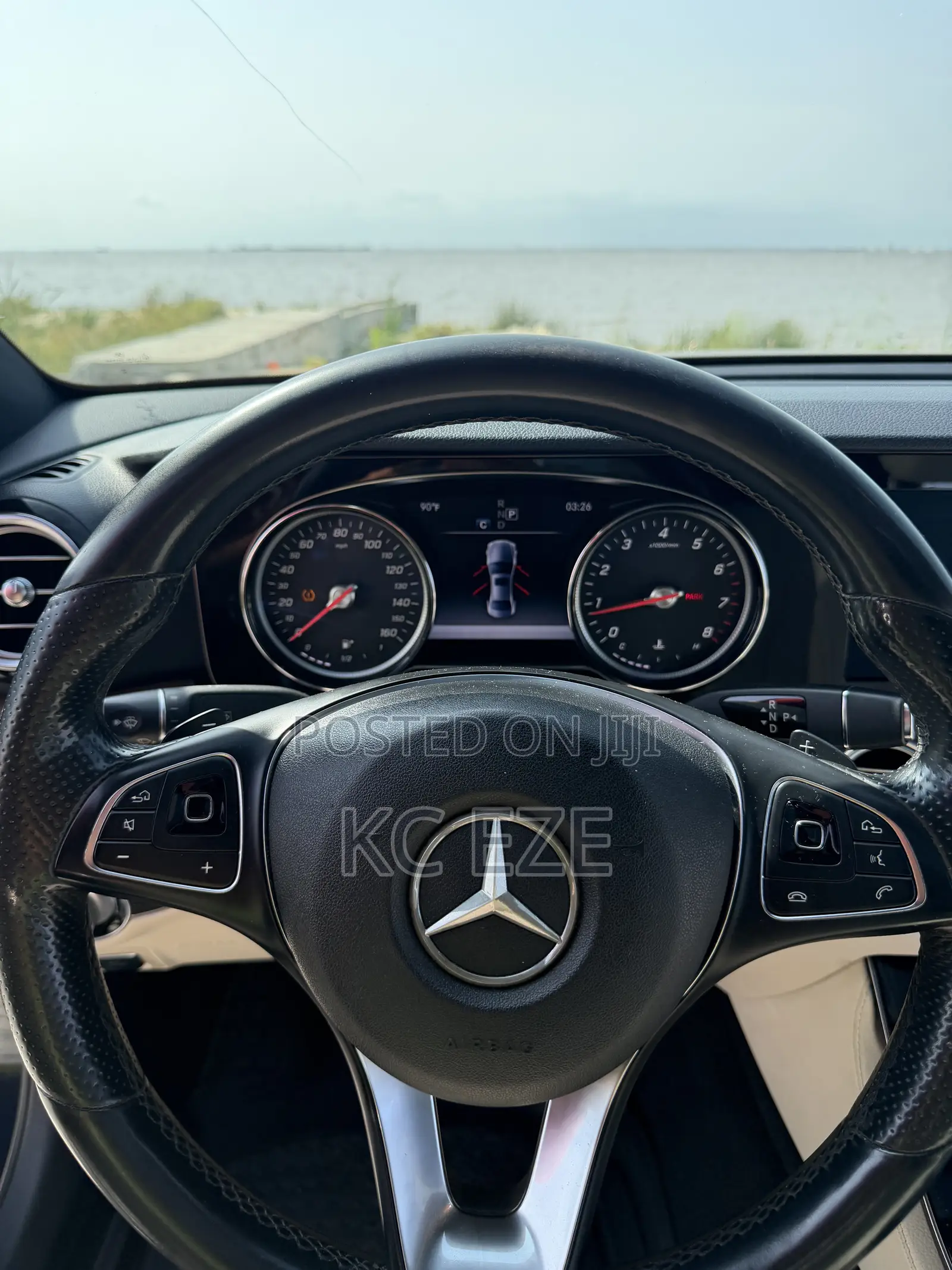 Mercedes-Benz E300 Base RWD Sedan (2.0L 4cyl 9A) 2017 Blue