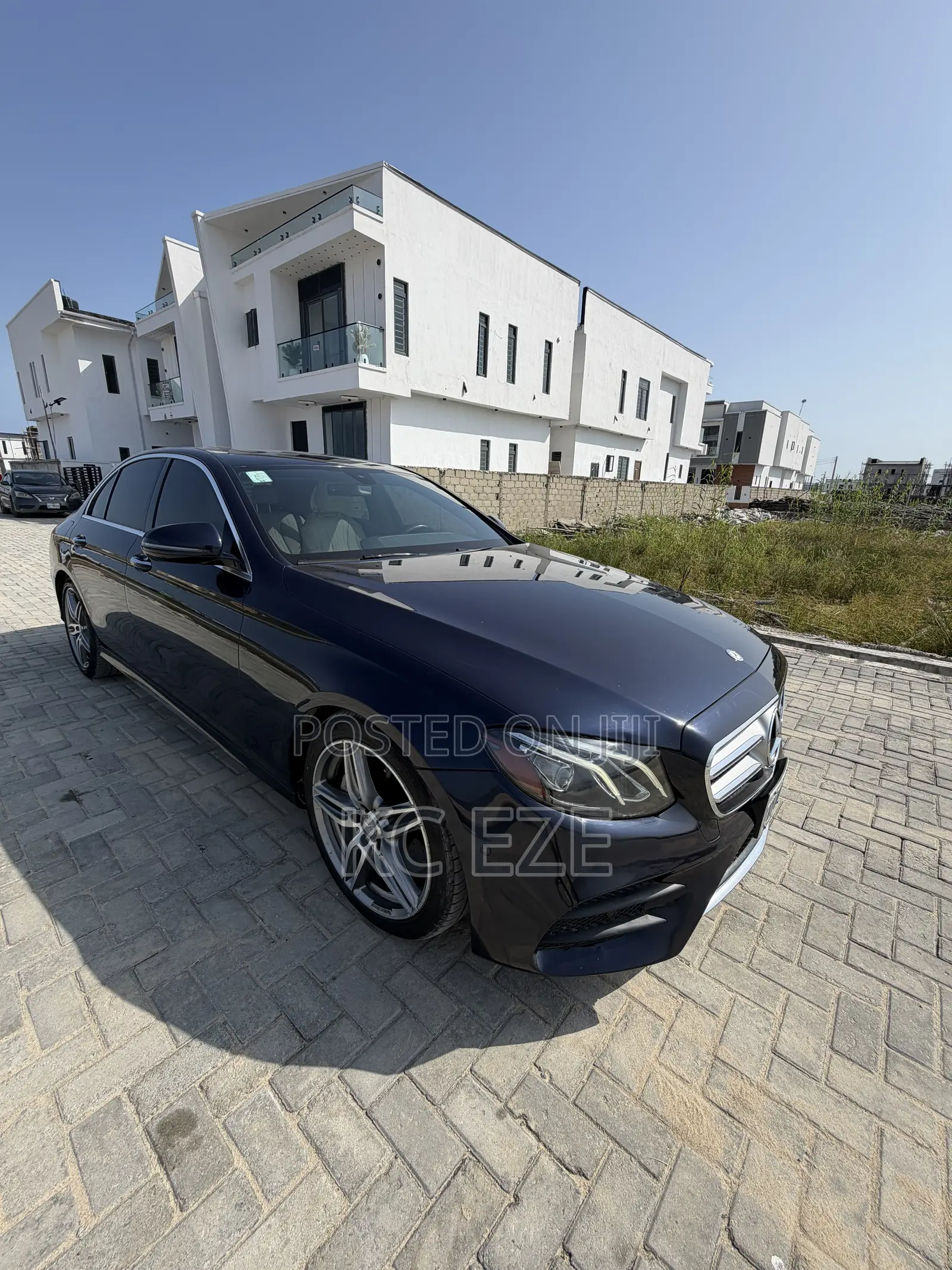 Mercedes-Benz E300 Base RWD Sedan (2.0L 4cyl 9A) 2017 Blue