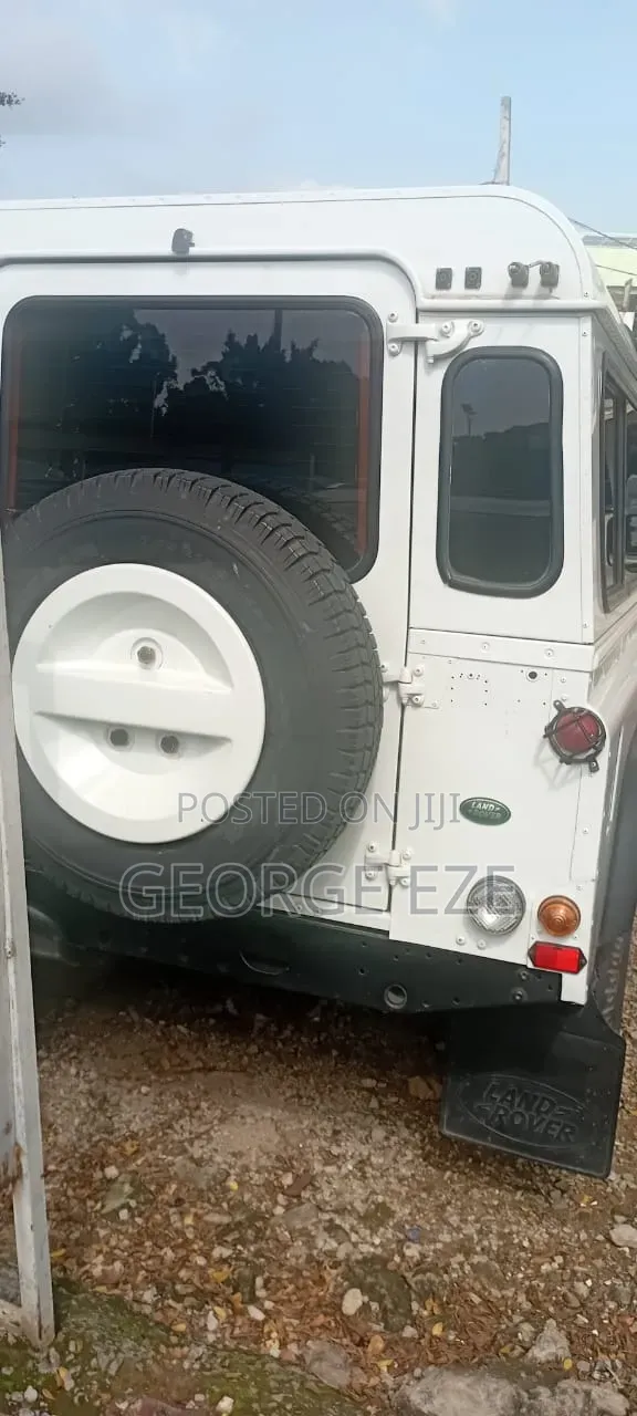 Land Rover Defender 2012 White