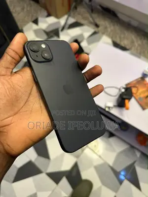 Apple iPhone 15 Plus 128 GB Black