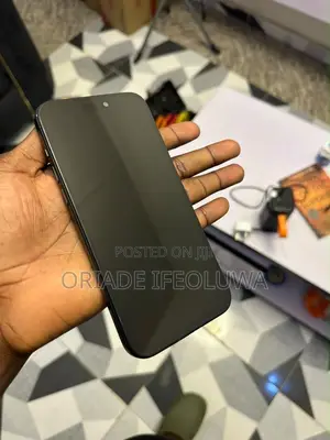 Apple iPhone 15 Plus 128 GB Black