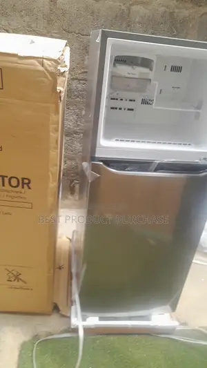 Perfect Family Size LG 260L Fridge GL-C252SLBB