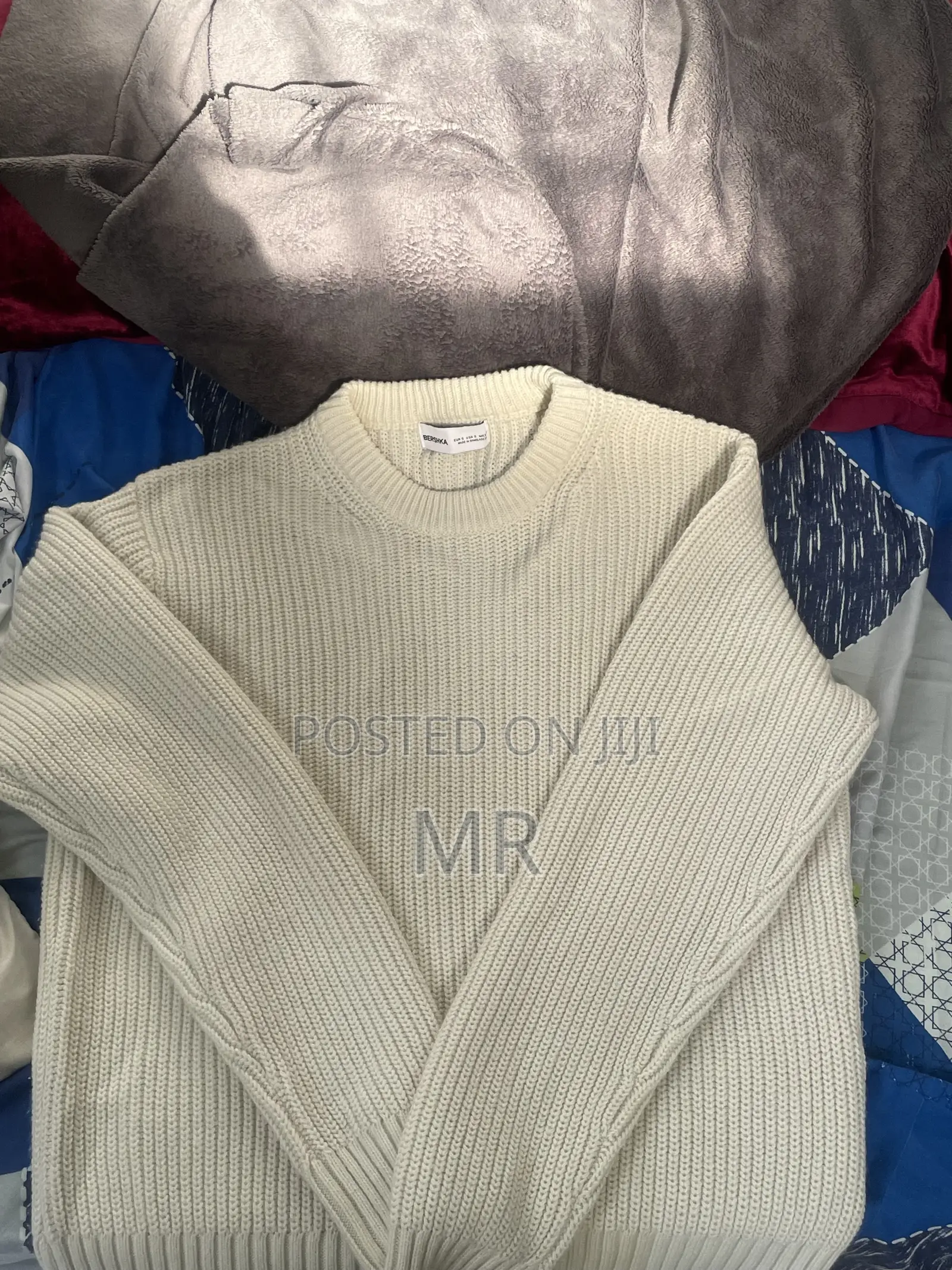 Bershka Sweater