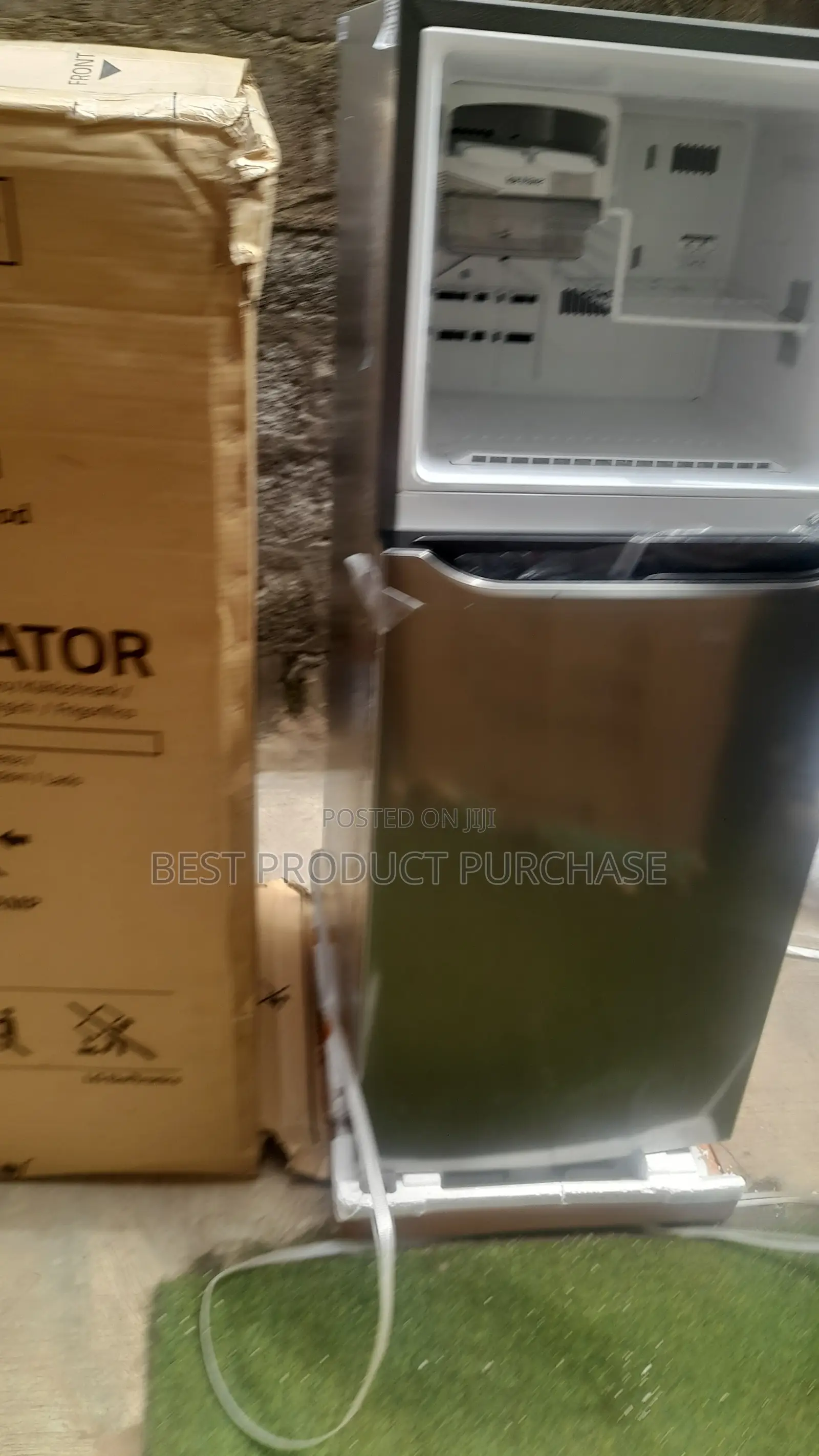 Upgrade Your Kitchen With LG GL-C252SLBB Refrigerator