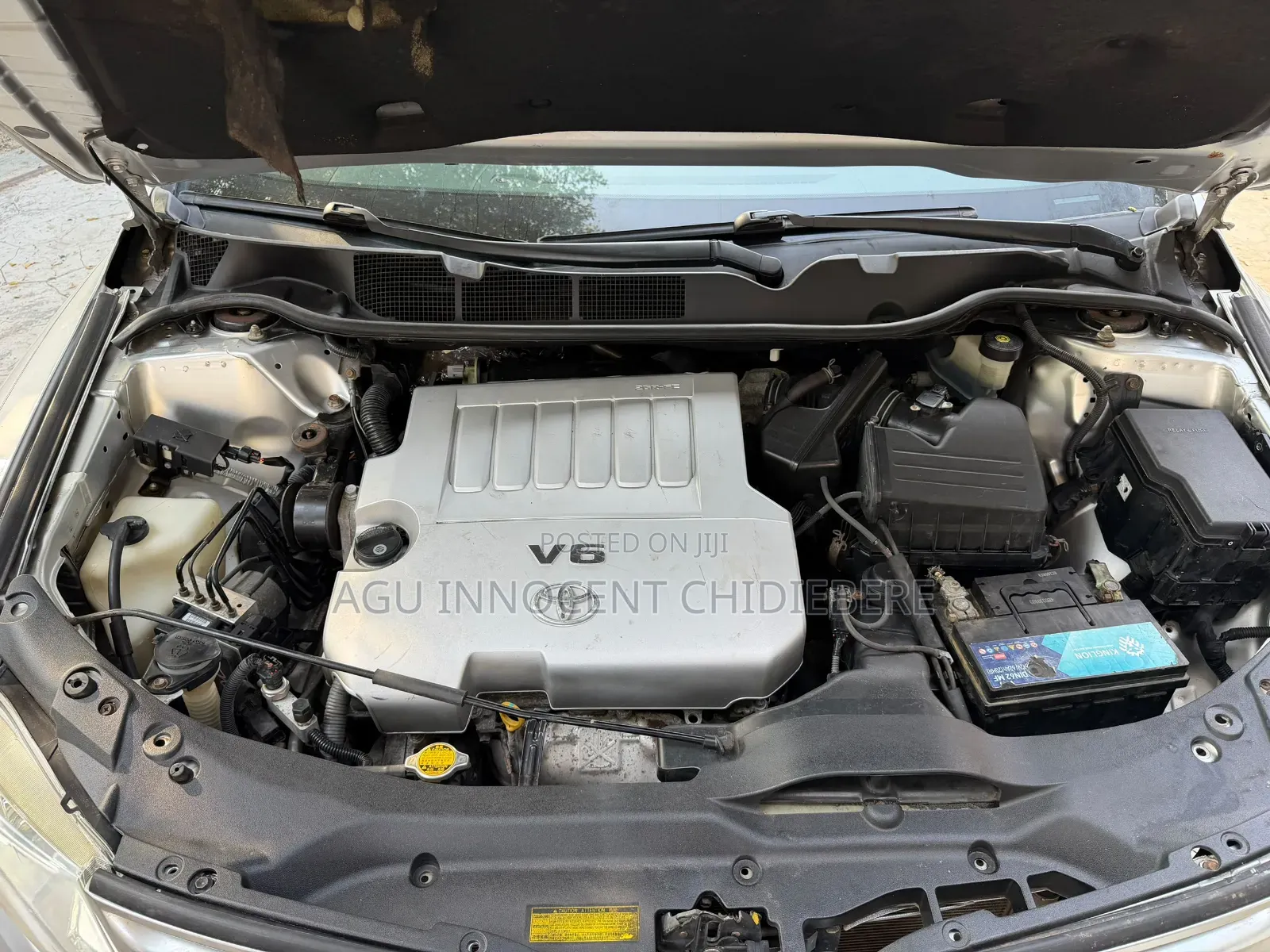 Toyota Venza 2011 Silver