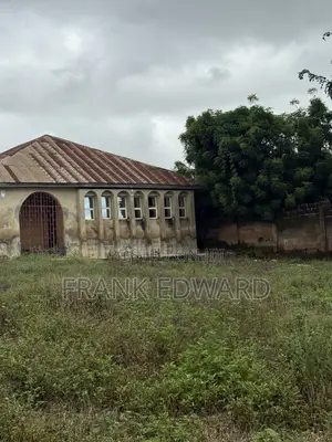 2bdrm Bungalow in Adu Estate, Ogbomosho North for sale