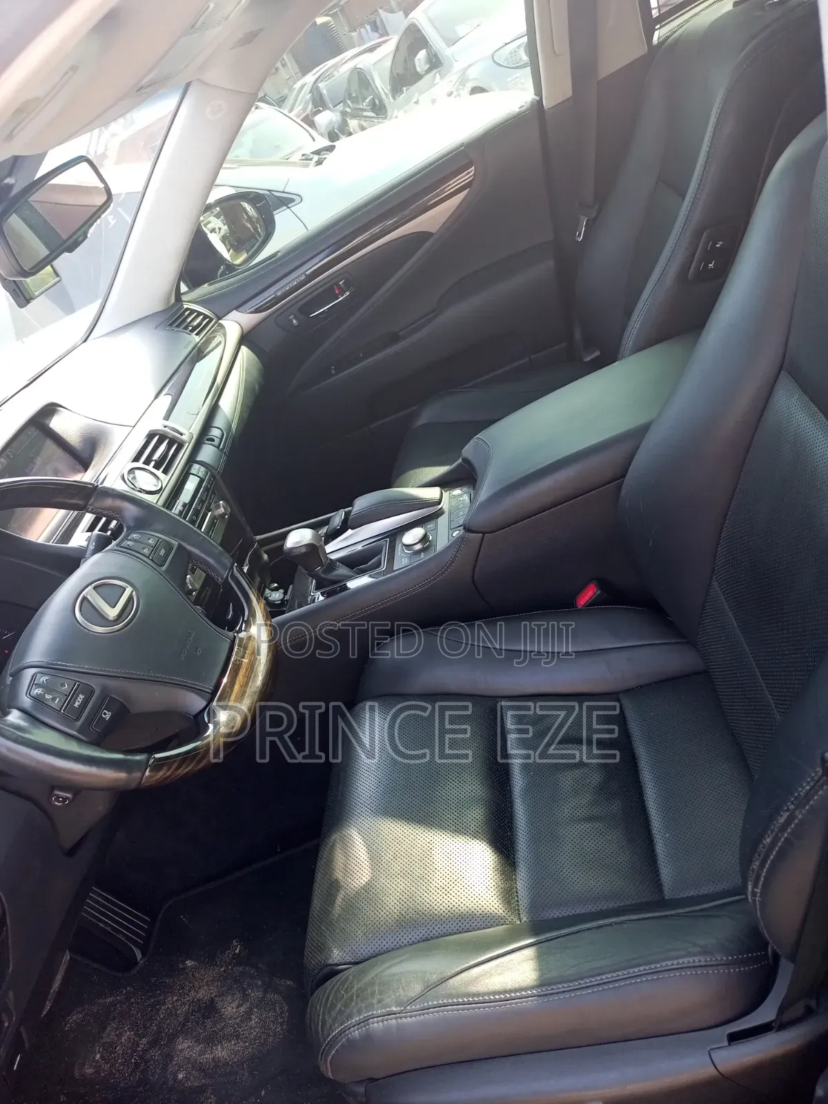 Lexus LS 2015 Black