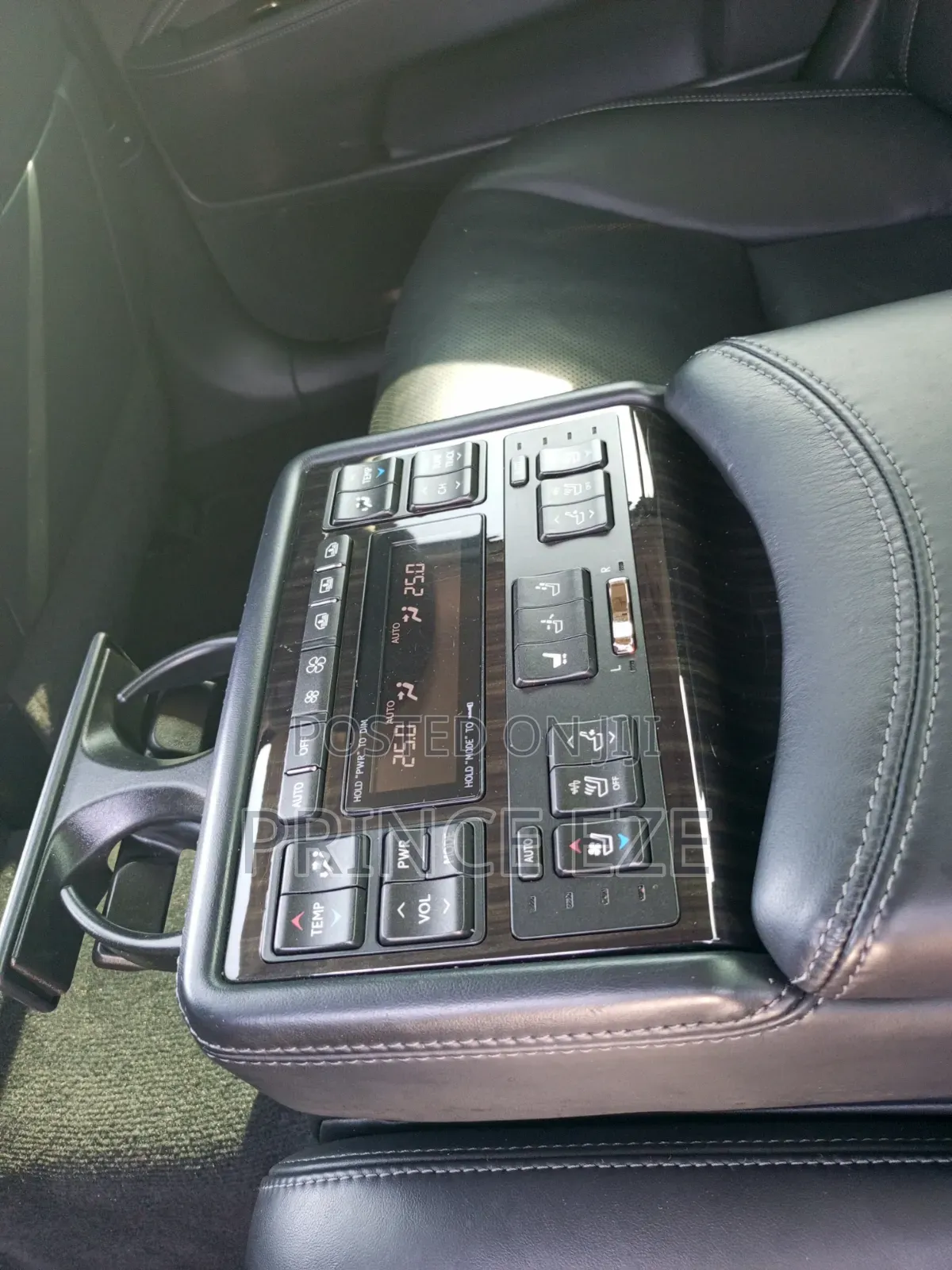 Lexus LS 2015 Black