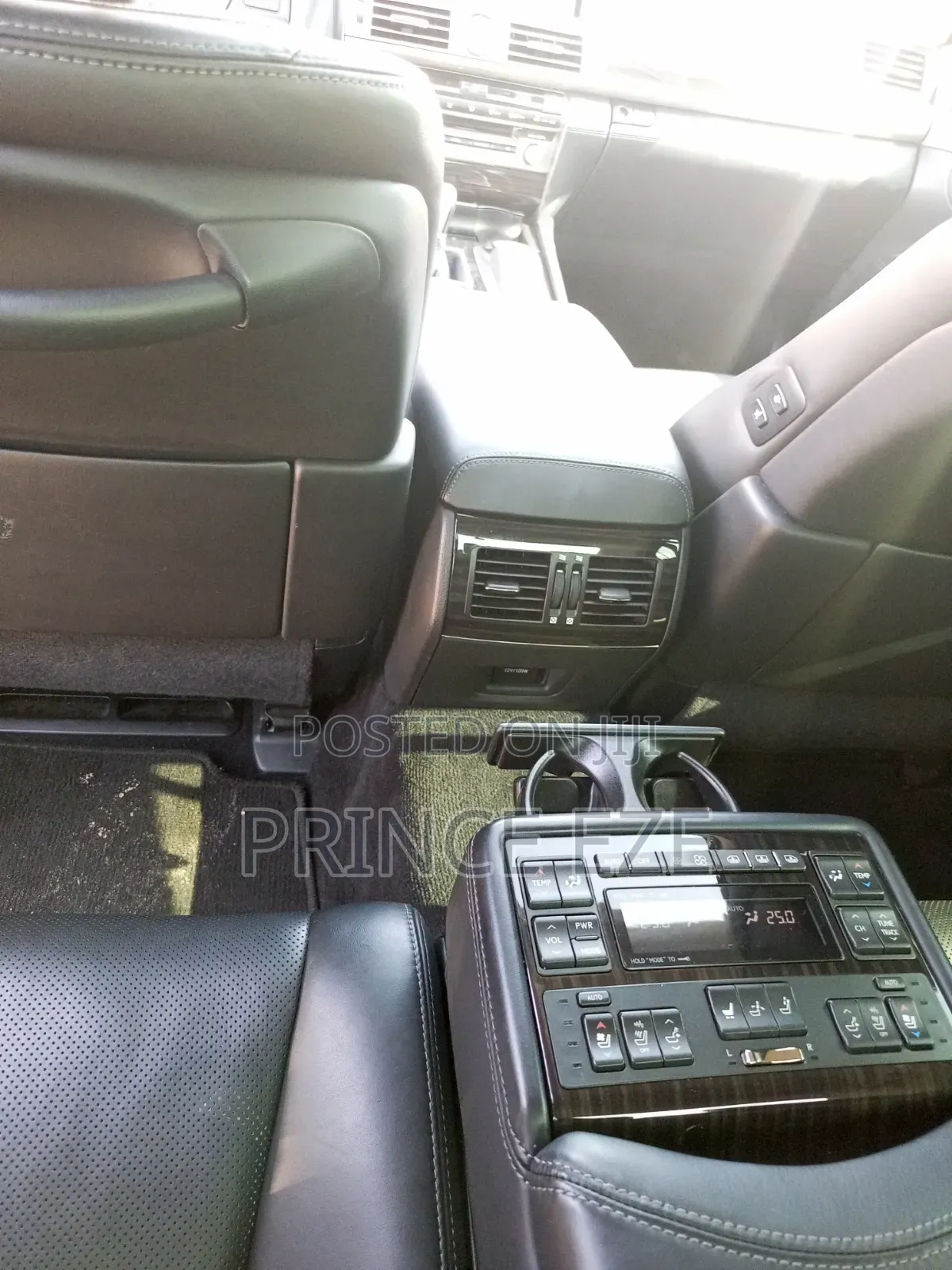 Lexus LS 2015 Black