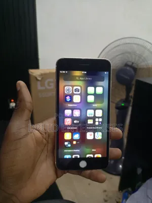 Apple iPhone 7 Plus 32 GB Gold