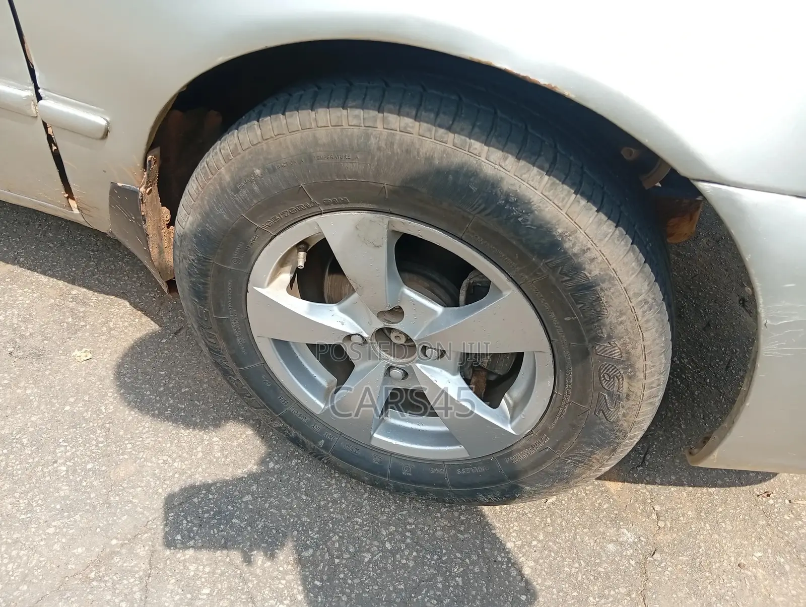 Toyota Corolla 2002 Silver