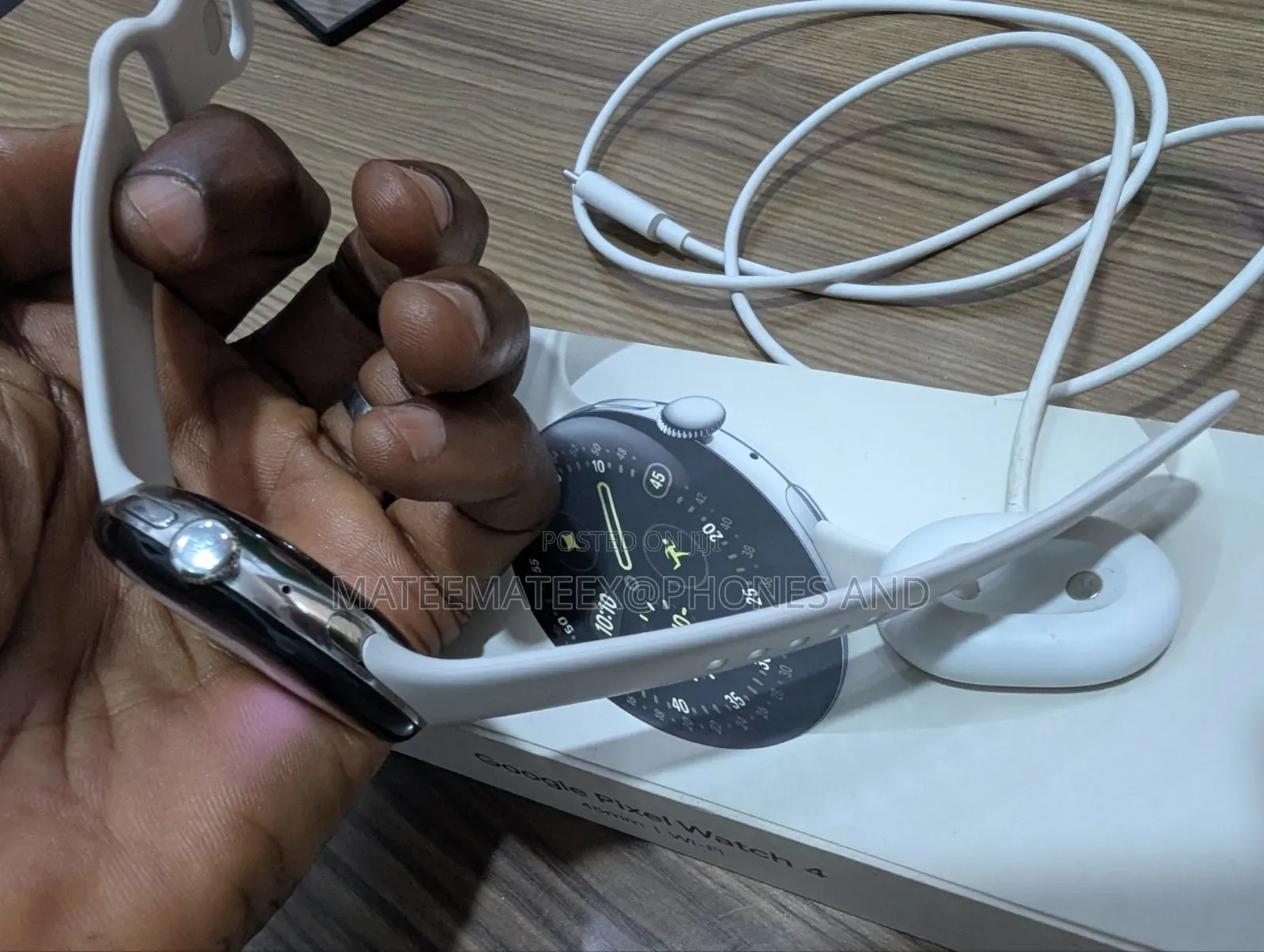 Google Pixel Watch 4
