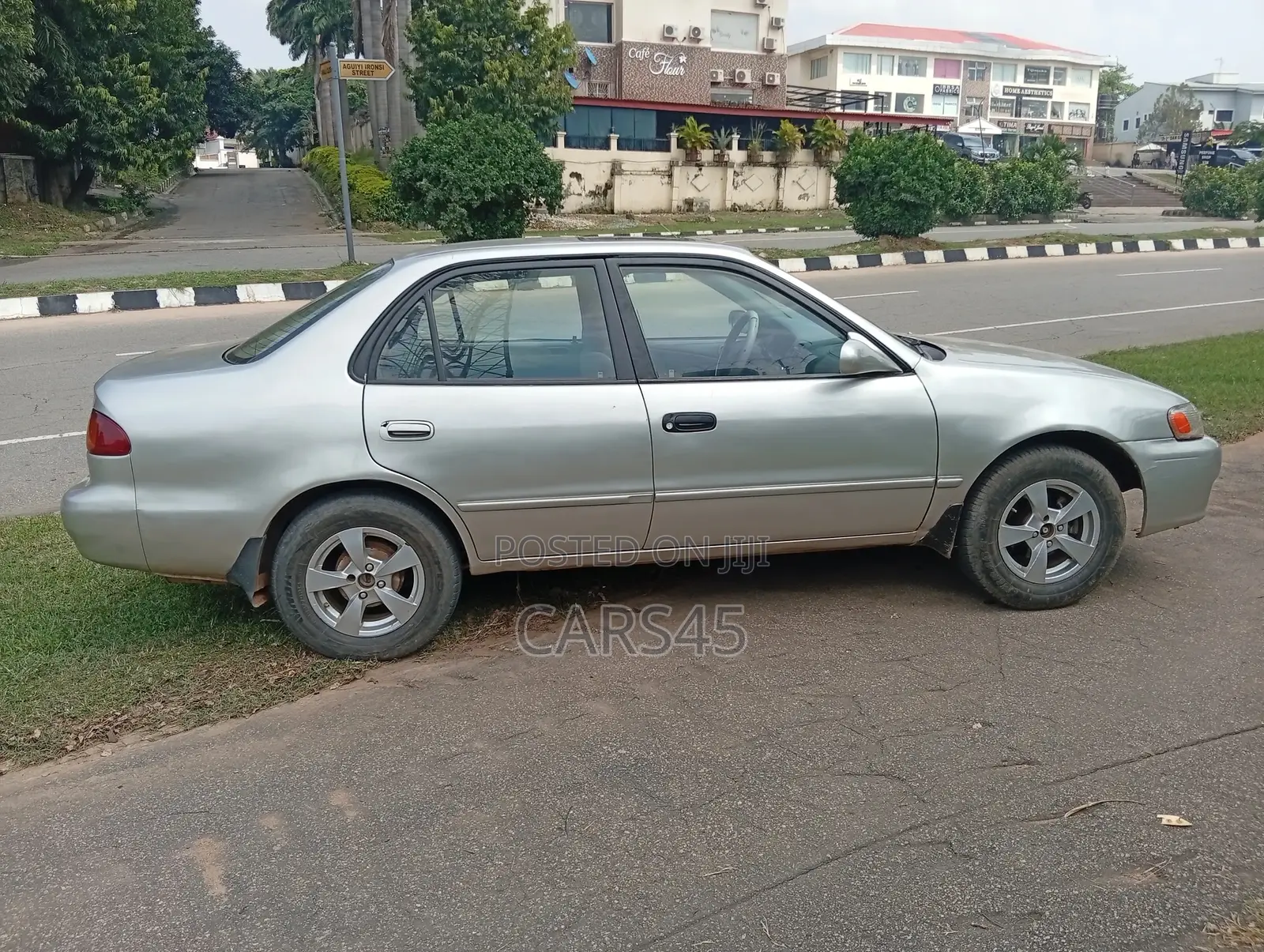 Toyota Corolla 2002 Silver