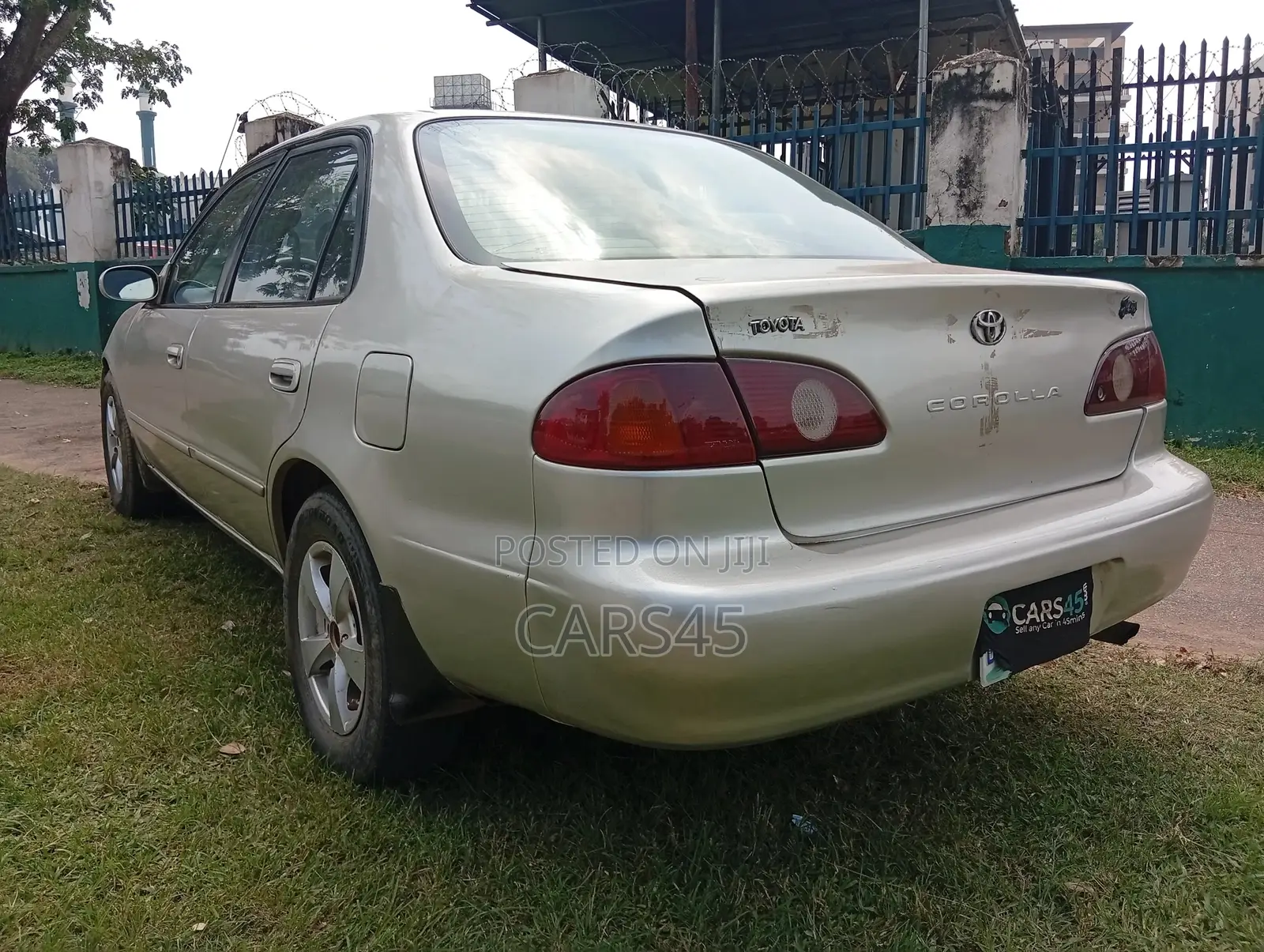 Toyota Corolla 2002 Silver