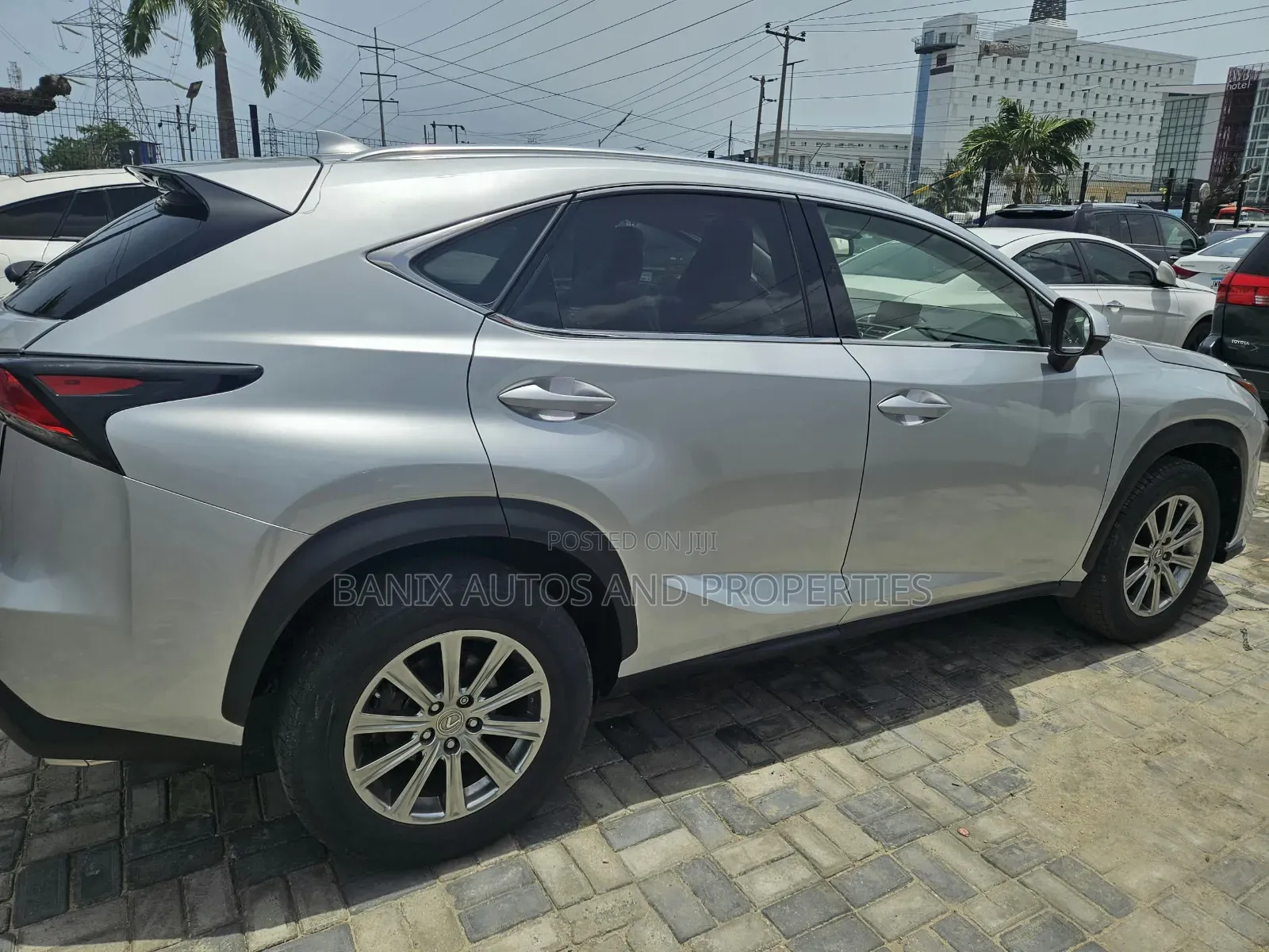 Lexus NX 200t AWD 2017 Silver