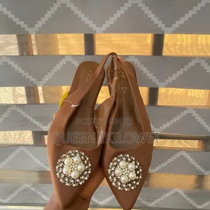 Flat Shoes