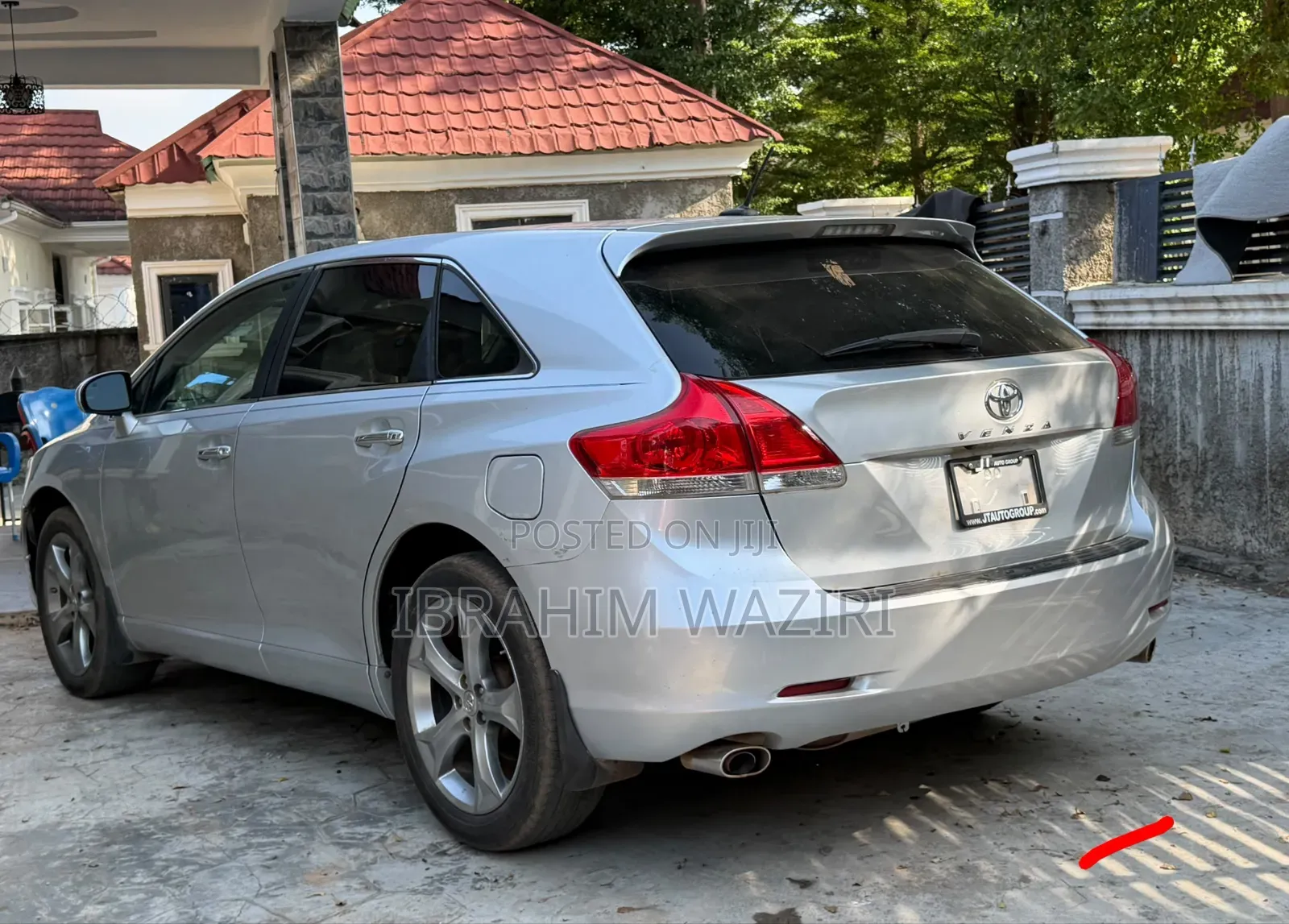 Toyota Venza 2011 Silver