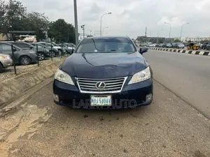 Lexus ES 350 2010 Blue