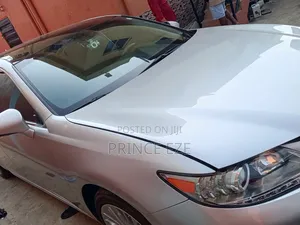 Lexus ES 2015 Silver