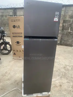 LG 287L Double Door Refrigerator – Style Meets Practicality